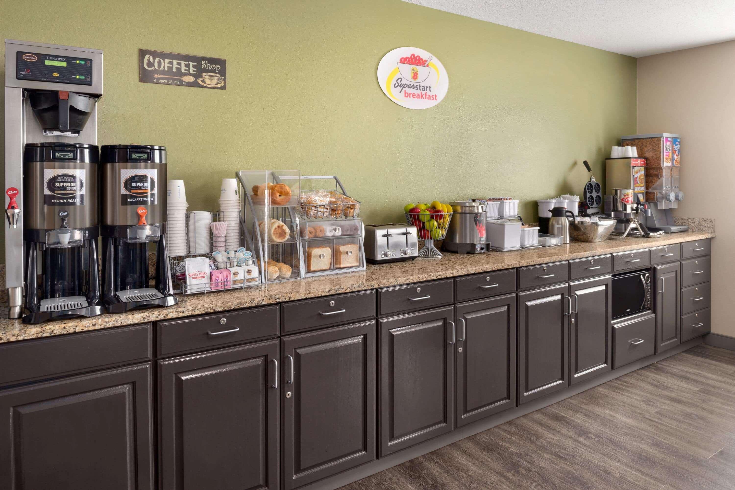 Super 8 By Wyndham Sioux Falls Esterno foto