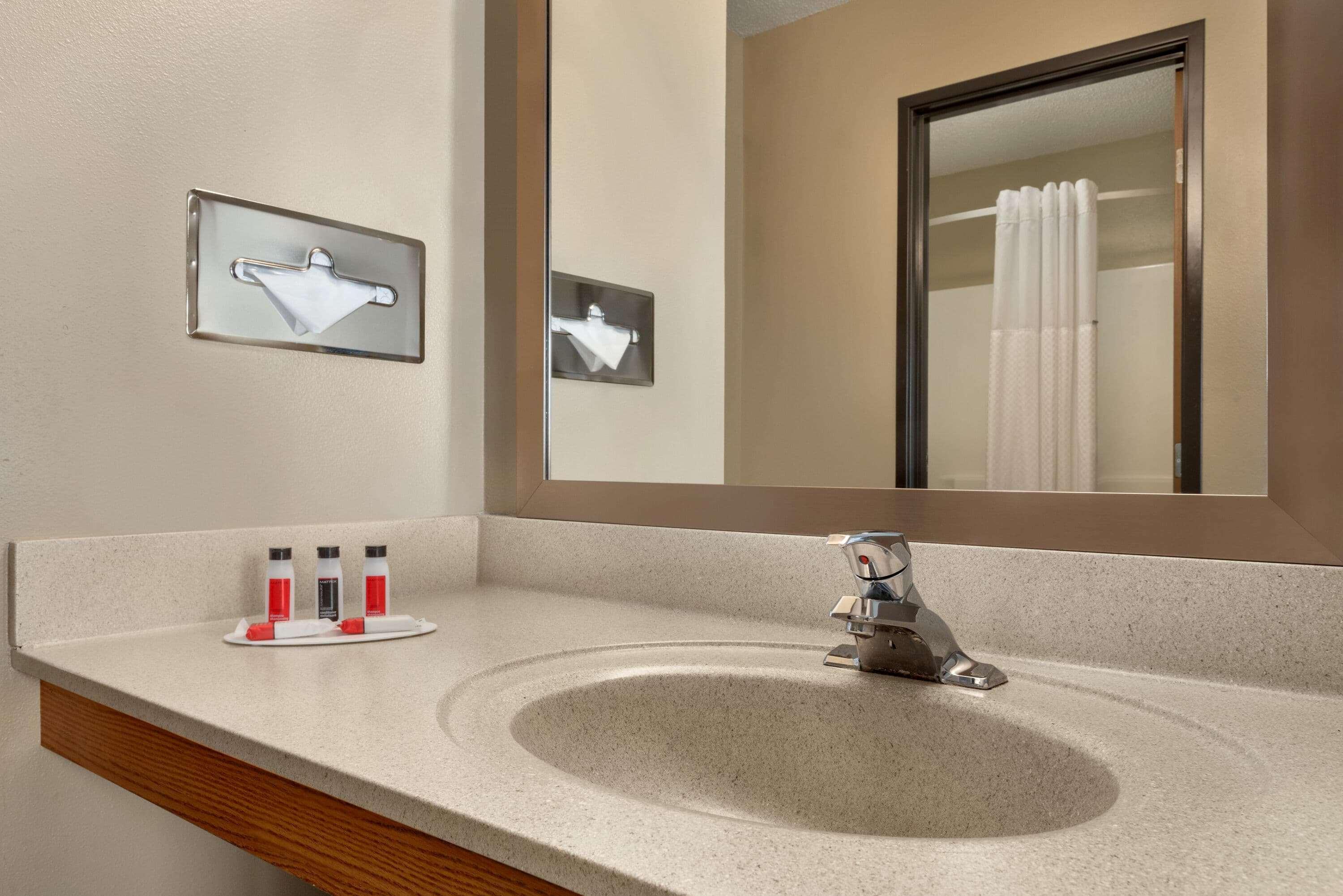 Super 8 By Wyndham Sioux Falls Esterno foto
